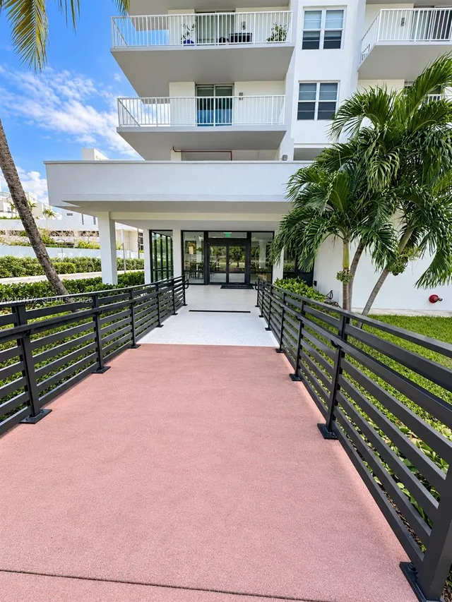 1-bedroom home at 2829 Indian Creek Drive #410, Miami Beach