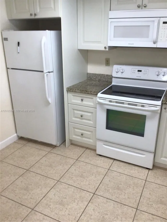 2-bedroom home at 10975 SW 107th Street #302, Miami