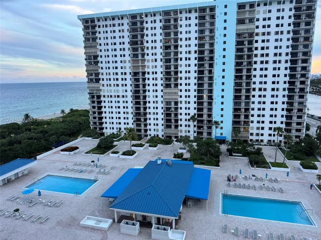 2-bedroom rental at 1201 S Ocean Drive #1504N, Hollywood