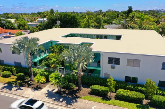 1-bedroom home at 702 N Federal Highway #A8, Lake Worth Beach