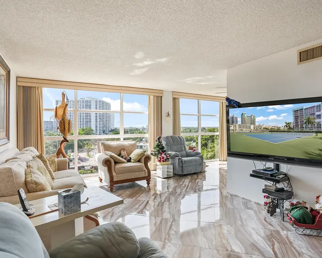 2-bedroom home at 600 PARKVIEW Drive #703, Hallandale Beach