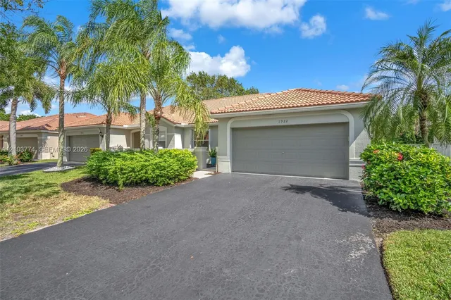 2-bedroom home at 1922 Pisces Terrace, Weston