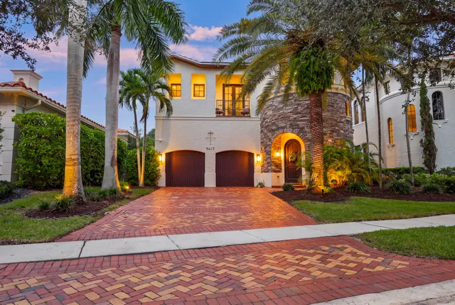 5-bedroom home at 9417 SATINLEAF Place, Parkland