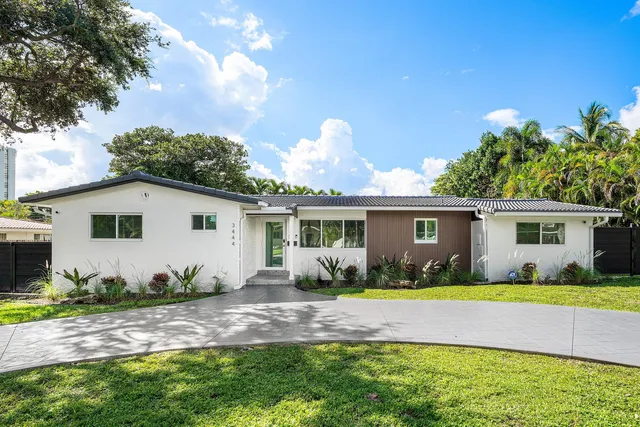 3-bedroom home at 3444 Pierce Street, Hollywood
