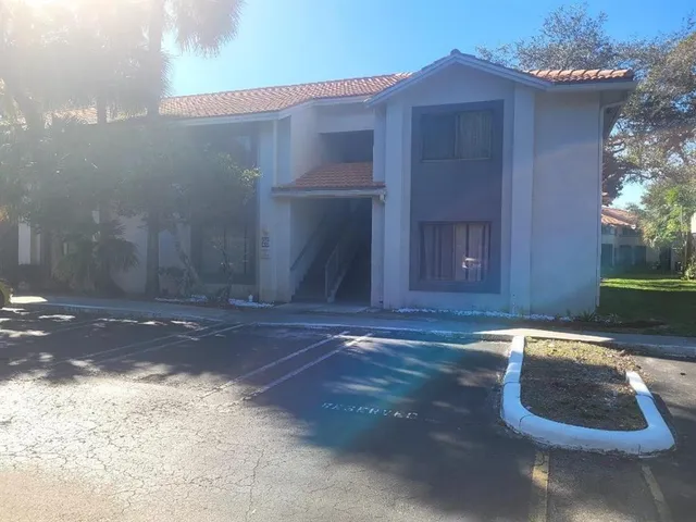 1-bedroom rental at 3208 CORAL LAKE Lane #3208, Coral Springs