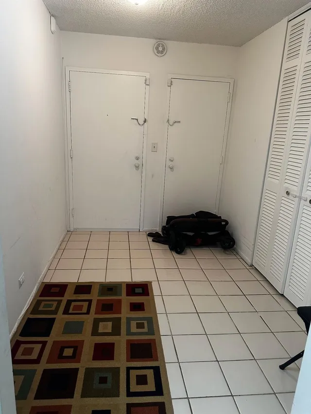 2-bedroom rental at 3720 INVERRARY Drive #2Z, Lauderhill