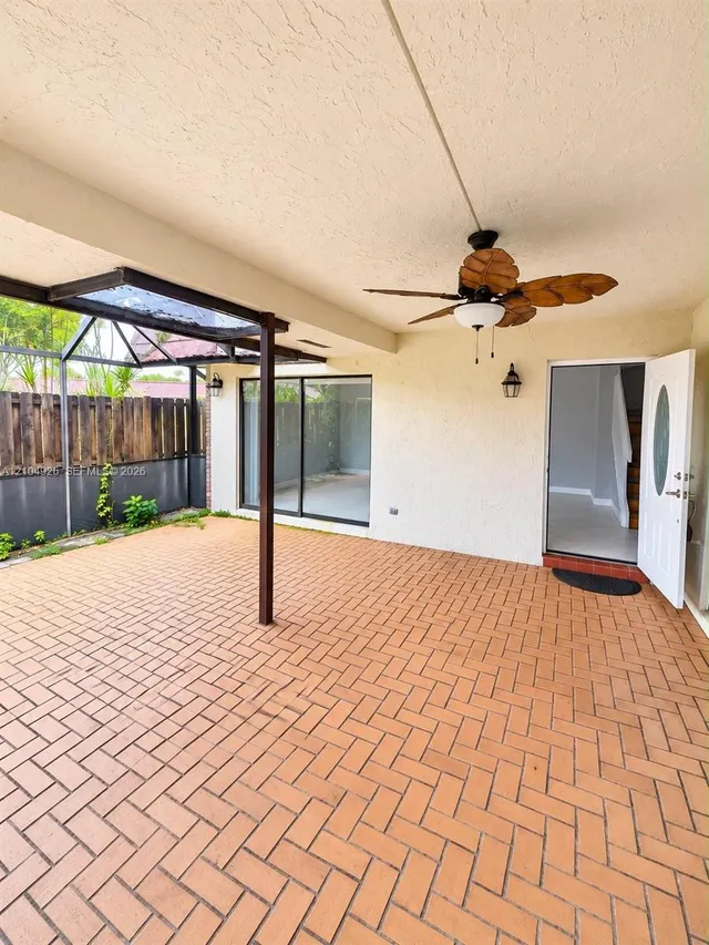 3-bedroom home at 7671 W Courtyard Run W, Boca Raton