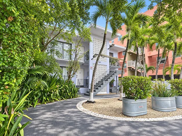 1-bedroom rental at 521 NE 62nd Street #3, Miami