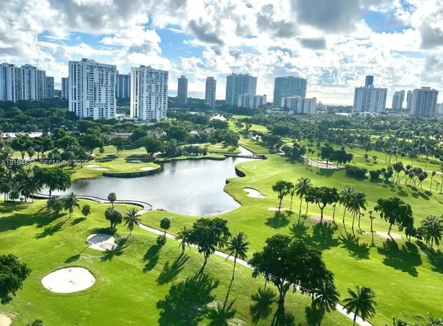 2-bedroom rental at 20335 W Country Club Drive #2003, Aventura