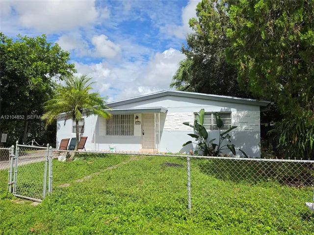 3-bedroom rental at 5701 Raleigh Street, Hollywood