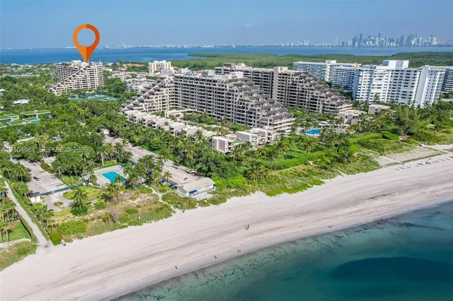 2-bedroom rental at 151 Crandon Boulevard #635, Key Biscayne