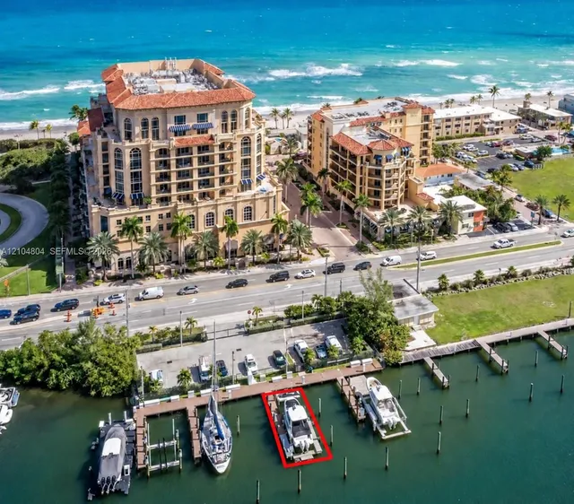 Land at Slip 3 3512 N Slip 3 3512 Ocean Drive, Hollywood