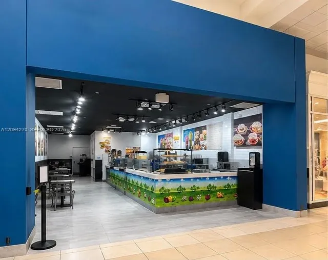 Commercial at 9469 W Atlantic Boulevard, Coral Springs