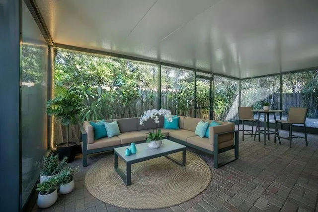 2-bedroom rental at 2000 NE 18TH Street, Fort Lauderdale