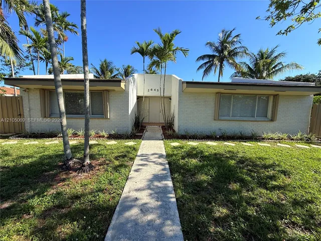 3-bedroom rental at 2645 Riverland Drive #1-2, Fort Lauderdale