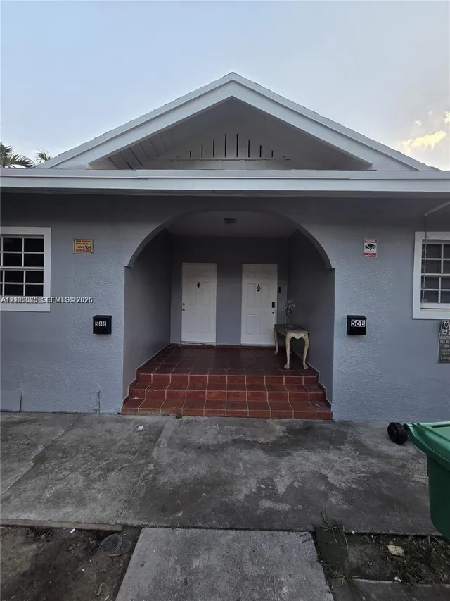 2-bedroom rental at 568 SW 3rd Street #Left 566, Miami