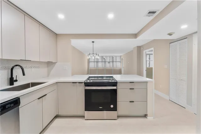 1-bedroom rental at 1420 Brickell Bay Drive #1202E, Miami