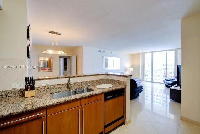 2-bedroom rental at 2401 S Ocean Drive #PH-A3, Hollywood