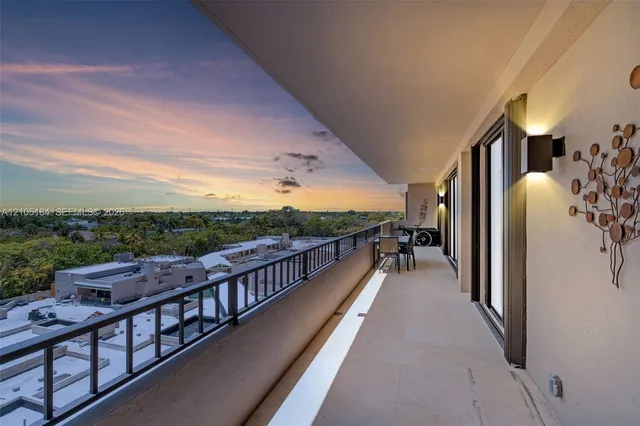 4-bedroom rental at 151 Crandon Boulevard #525, Key Biscayne