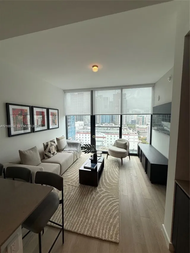 1-bedroom rental at 20 NE 11 #2909, Miami