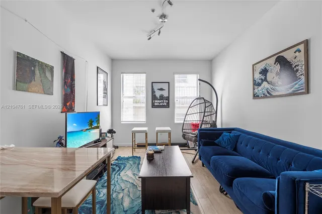 2-bedroom rental at 1611 Meridian Avenue #304, Miami Beach