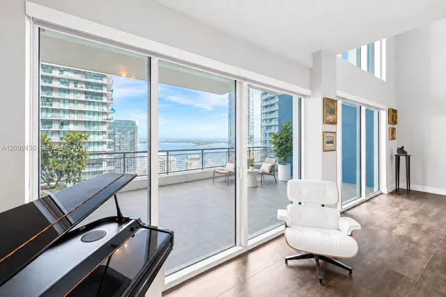 2-bedroom rental at 60 SW 13th Street #4002, Miami