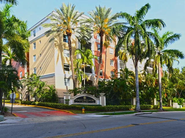 3-bedroom rental at 17125 N Bay Road #3307, Sunny Isles Beach