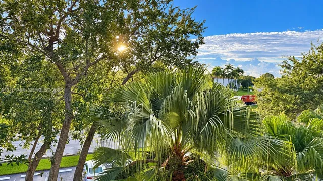 1-bedroom rental at 800 SW 131st Avenue #308F, Pembroke Pines