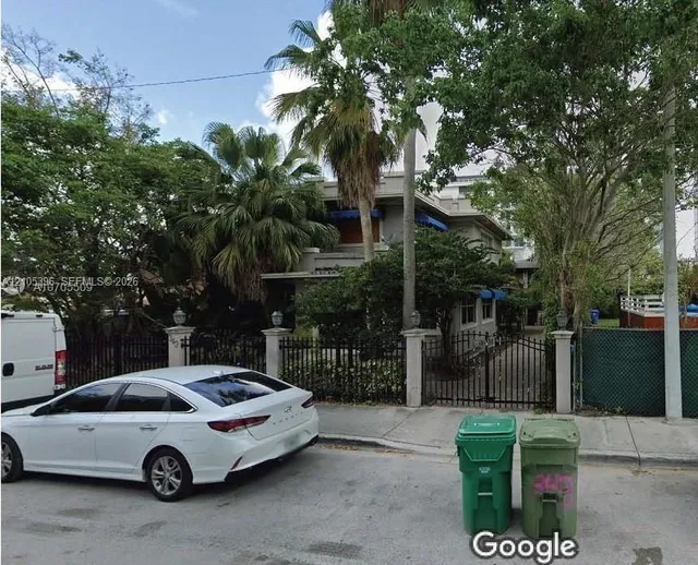 1-bedroom rental at 343 NE 25th Street #Upper, Miami