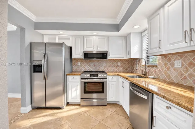 2-bedroom rental at 9440 SW 8th Street #309, Boca Raton