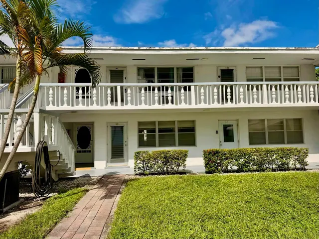 1-bedroom home at 99 Andover #D, West Palm Beach
