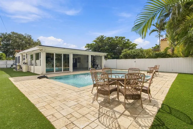3-bedroom home at 208 Iroquois Street, Miami Springs