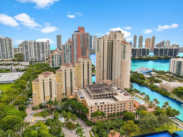 3-bedroom home at 3340 NE 190th Street #602, Aventura