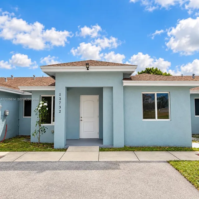3-bedroom rental at 13732 SW 258th Lane #13732, Homestead