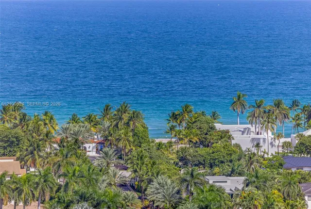 2-bedroom rental at 20515 E Country Club Drive #2244, Aventura