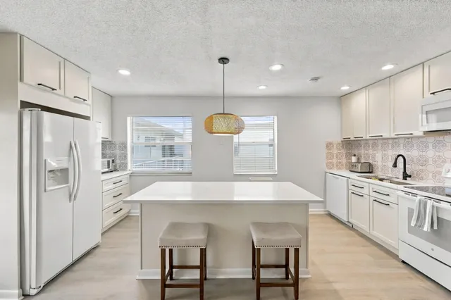 2-bedroom home at 74 NORMANDY B, Delray Beach