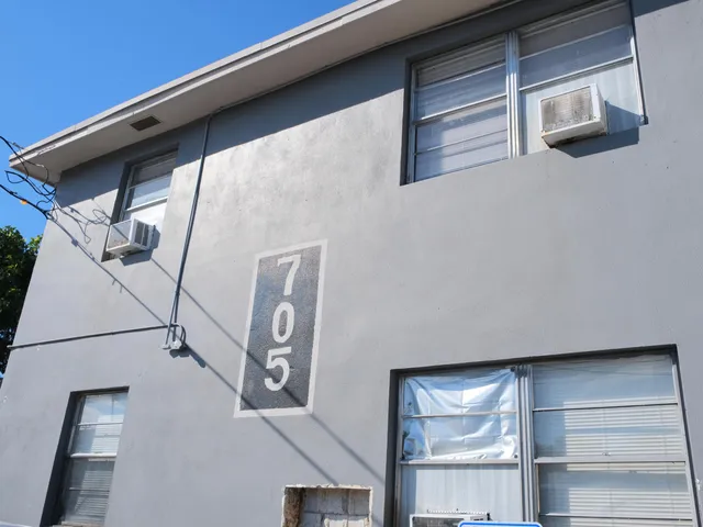 2-bedroom rental at 705 13TH Street #3, West Palm Beach