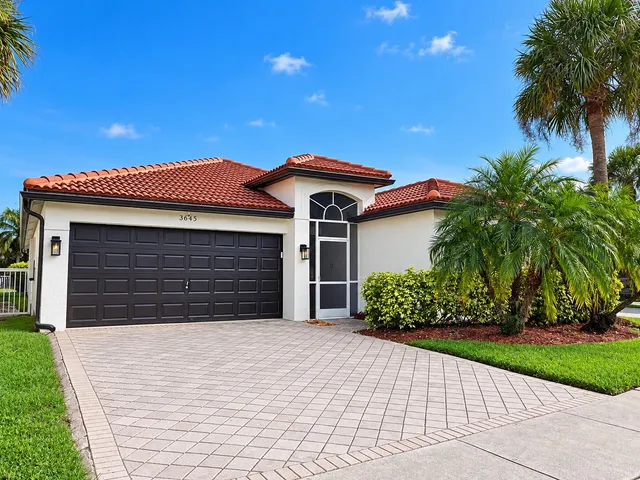 3-bedroom rental at 3645 Miramontes Circle, Wellington