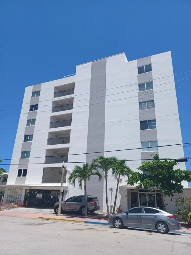 2-bedroom rental at 8001 N CRESPI Boulevard #2C, Miami Beach
