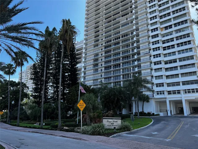 2-bedroom rental at 4280 GALT OCEAN Drive #15H, Fort Lauderdale
