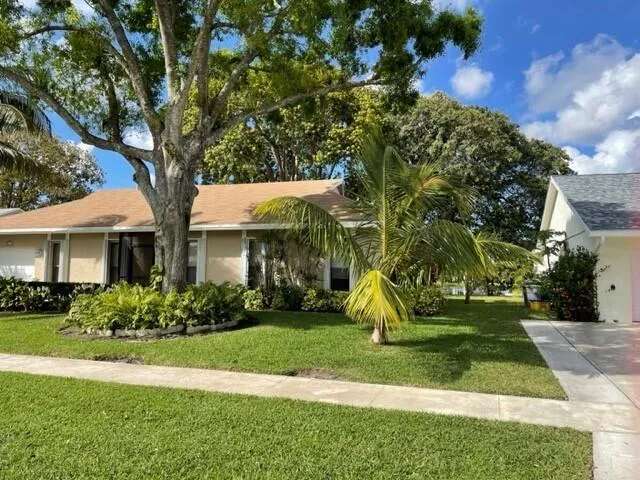 3-bedroom rental at 6347 Timberlakes Way, Delray Beach