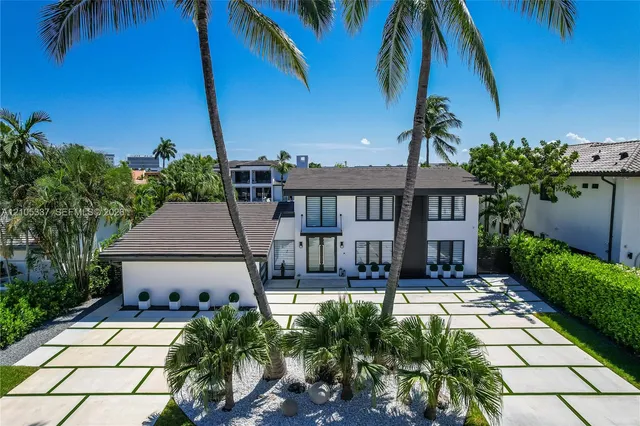 4-bedroom home at 3322 NE 166th Street, North Miami Beach