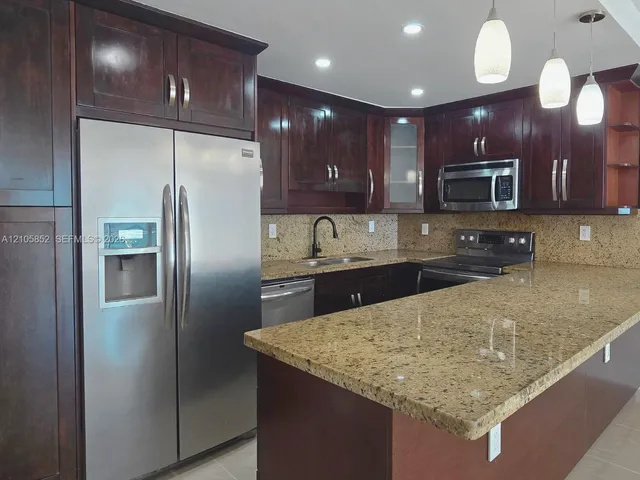 2-bedroom home at 19380 Collins Avenue #1002, Sunny Isles Beach