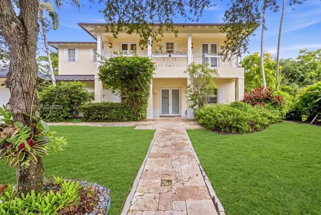 6-bedroom home at 6011 SW 82nd Street, South Miami