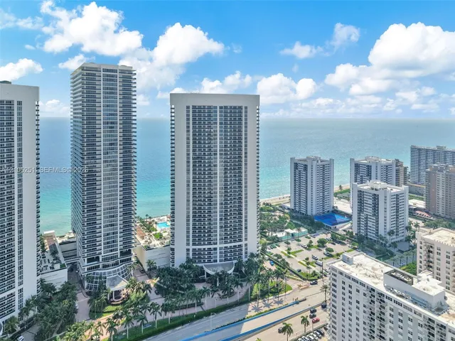 2-bedroom home at 1850 S Ocean Drive #706, Hallandale Beach