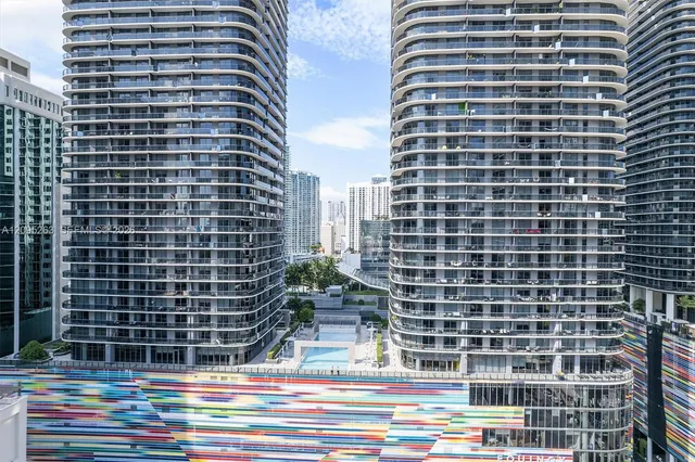 1-bedroom home at 45 SW 9th Street #1005, Miami