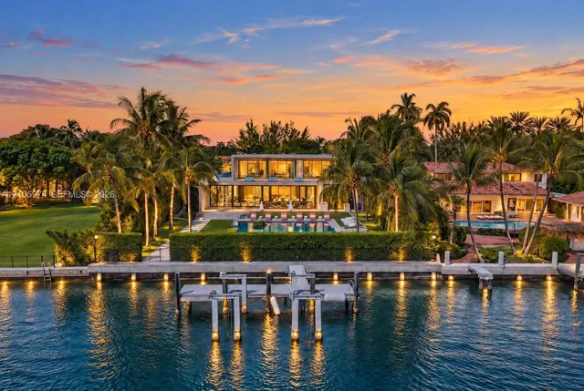 8-bedroom home at 4395 Pine Tree Drive, Miami Beach