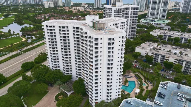 3-bedroom home at 3300 NE 192nd Street #1101, Aventura