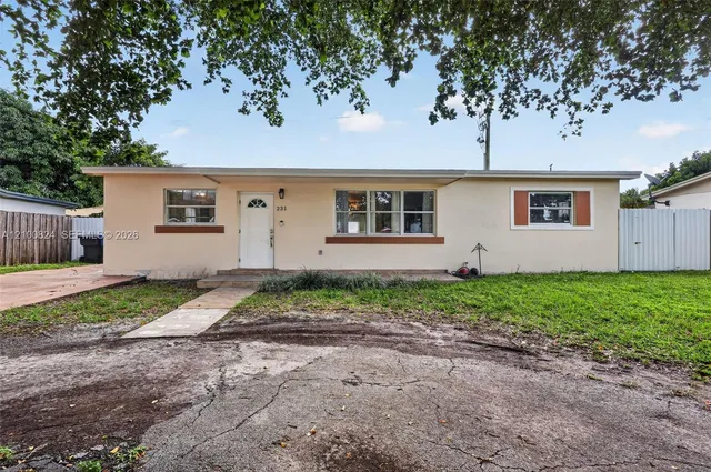 3-bedroom home at 231 N 65th Terrace, Hollywood