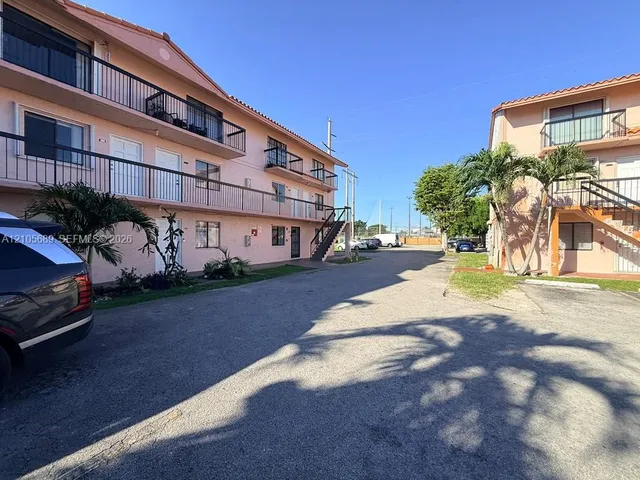 1-bedroom rental at 2170 W 60th Street #16214, Hialeah